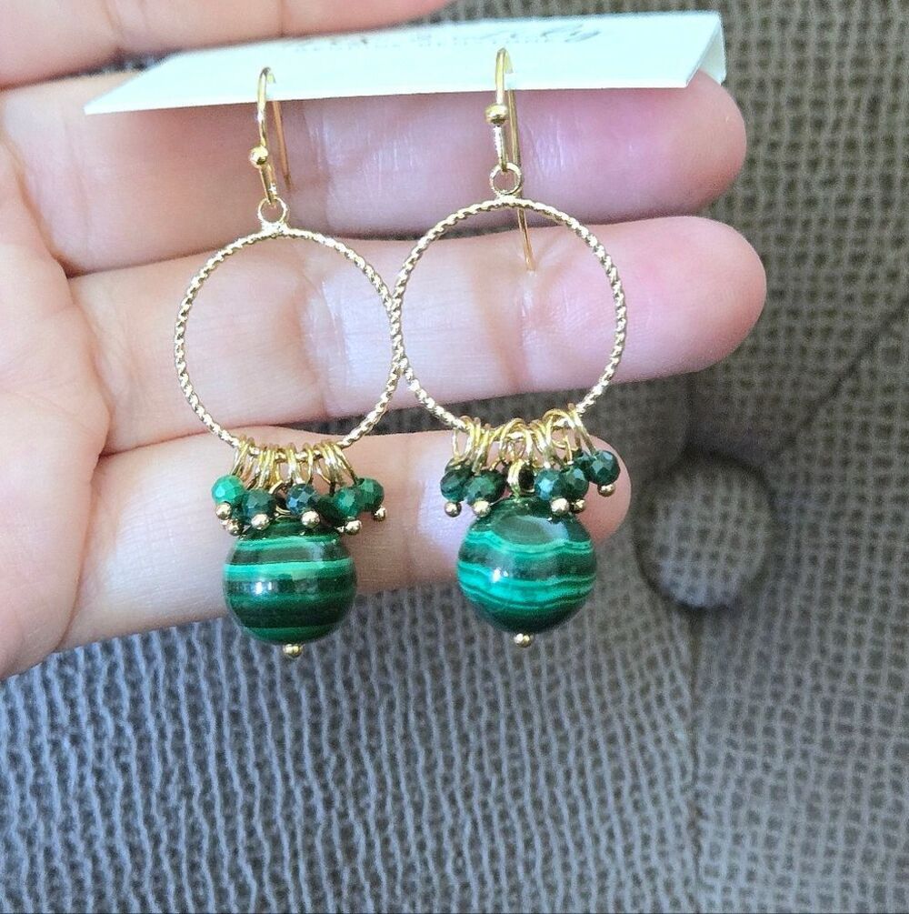 Iris & Lily Malachite💚 Cluster Dangle Earrings - Picture 12 of 15